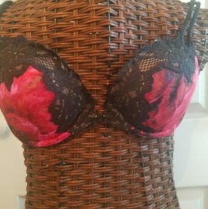 Victoria Secret Very Sexy Push Up Bra 34D